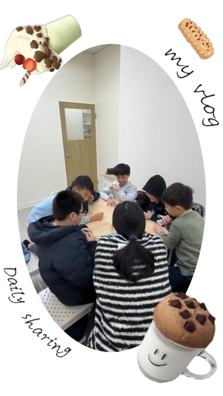 教室的天花板真的要掀開了😂