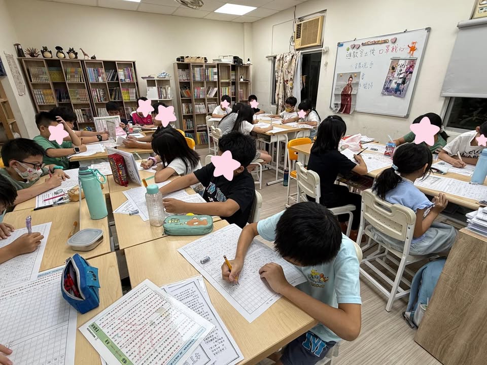 認真練習閱讀心得的書寫，試著整理自己的想法再表達出來，按照步驟慢慢來，好像就沒有…